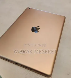 New Apple iPad (2022) 128 GB Silver