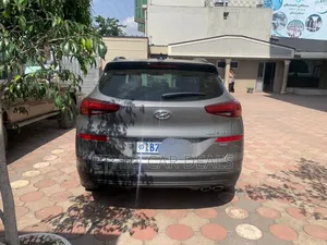 Hyundai Tucson Sport AWD 2020 Gray