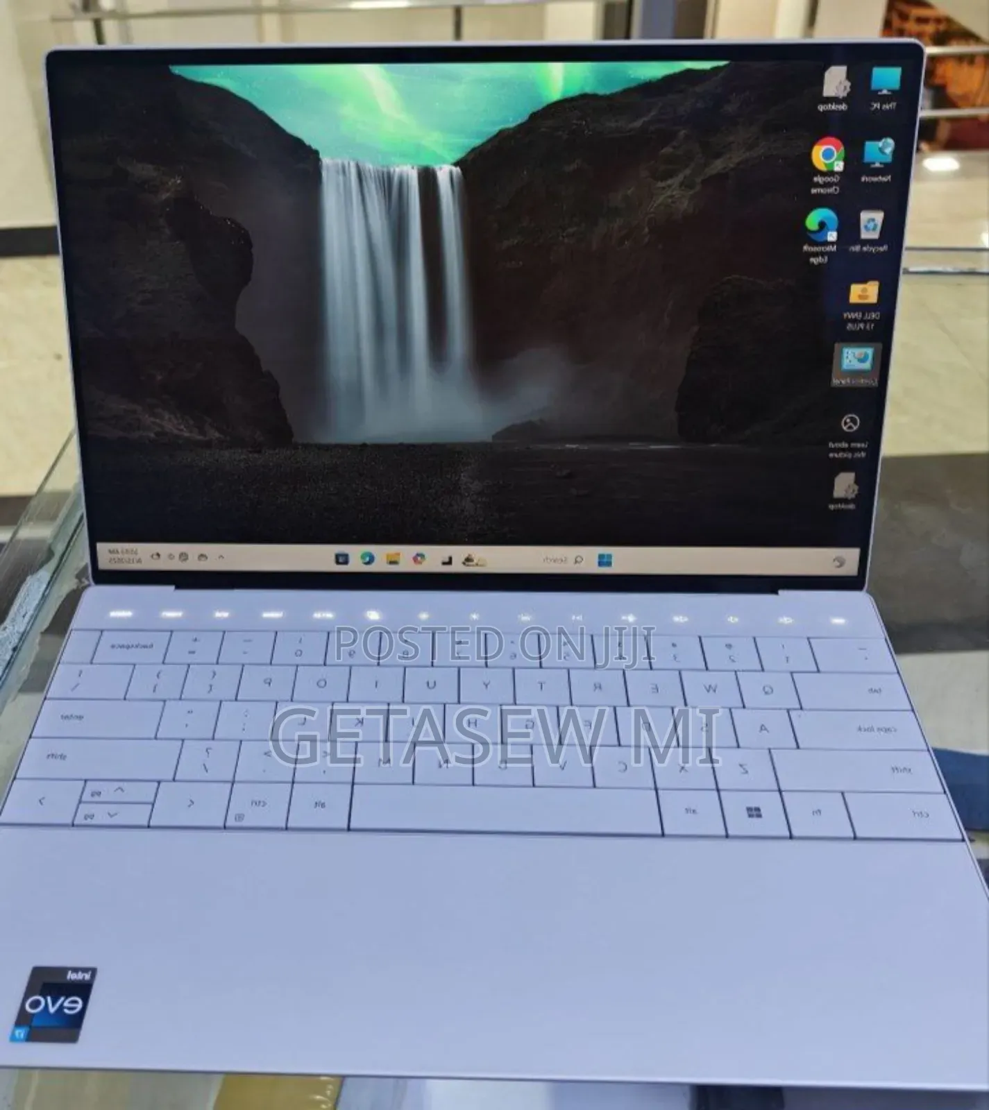 New Laptop Dell XPS 13 16GB Intel Core I7 SSD 512GB