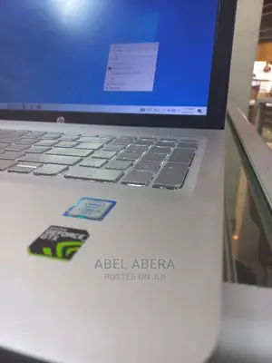 New Laptop HP Envy 15 8GB Intel Core I5 HDD 1T