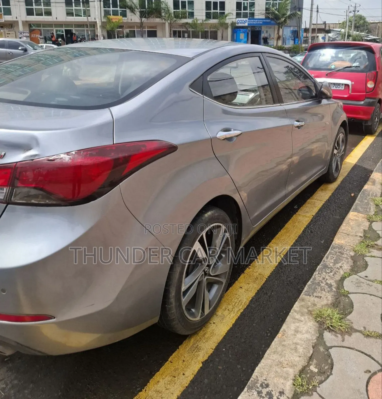 Hyundai Avante 2015 Silver