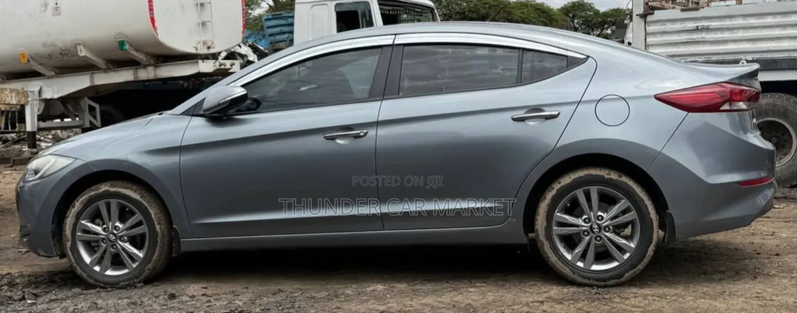 Hyundai Elantra 2017 Silver