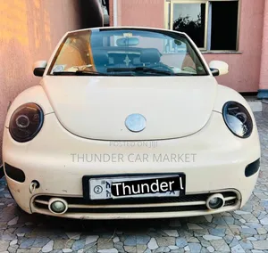 Photo - Volkswagen Beetle 2004 Ivory
