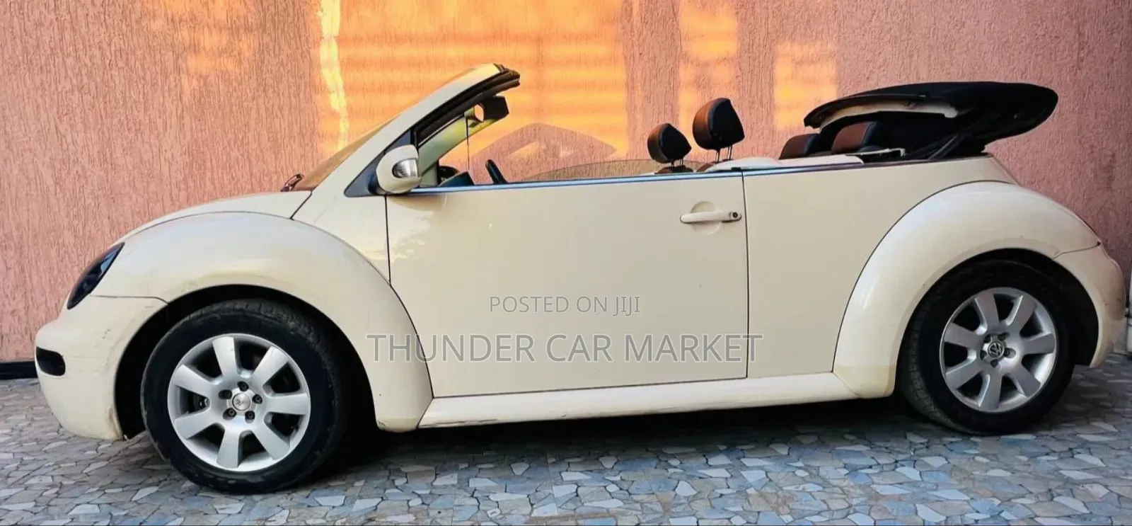 Volkswagen Beetle 2004 Ivory