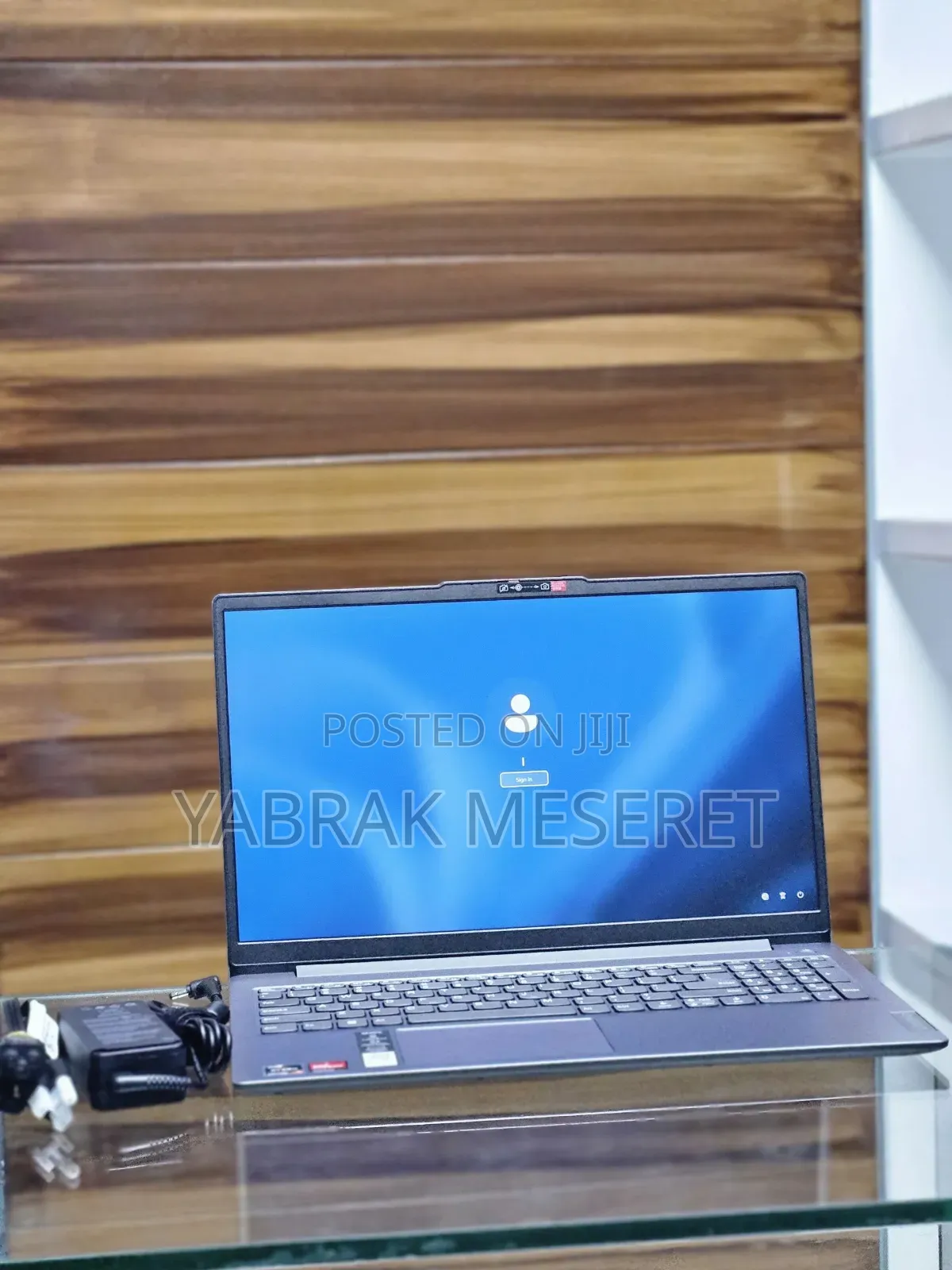 New Laptop Lenovo 16GB AMD Ryzen 7 SSD 512GB