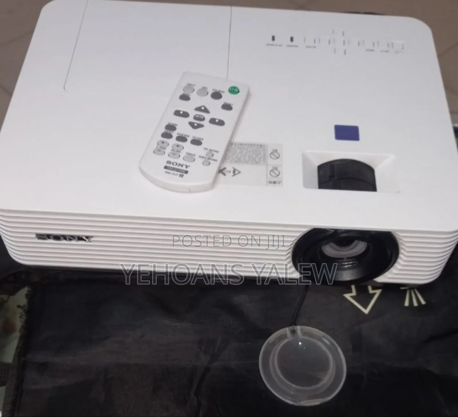 Sony Projector
Model Name VPL-Dx221