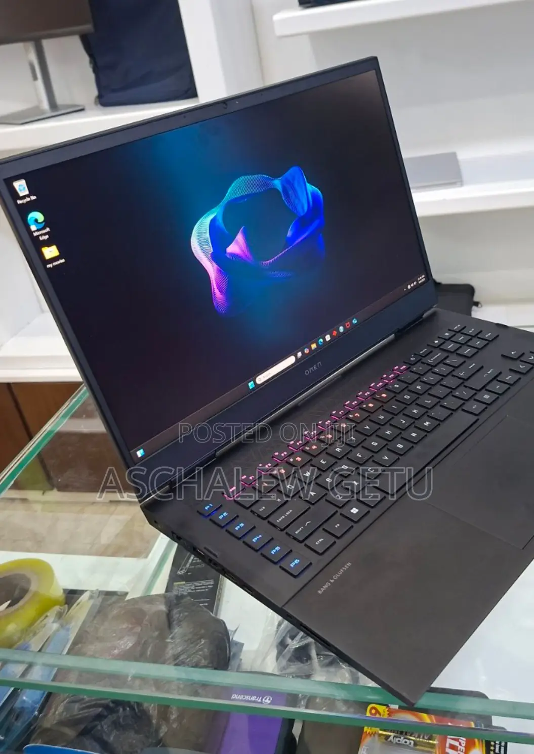 New Laptop HP Omen 17 16GB Intel Core I9 SSD 2T