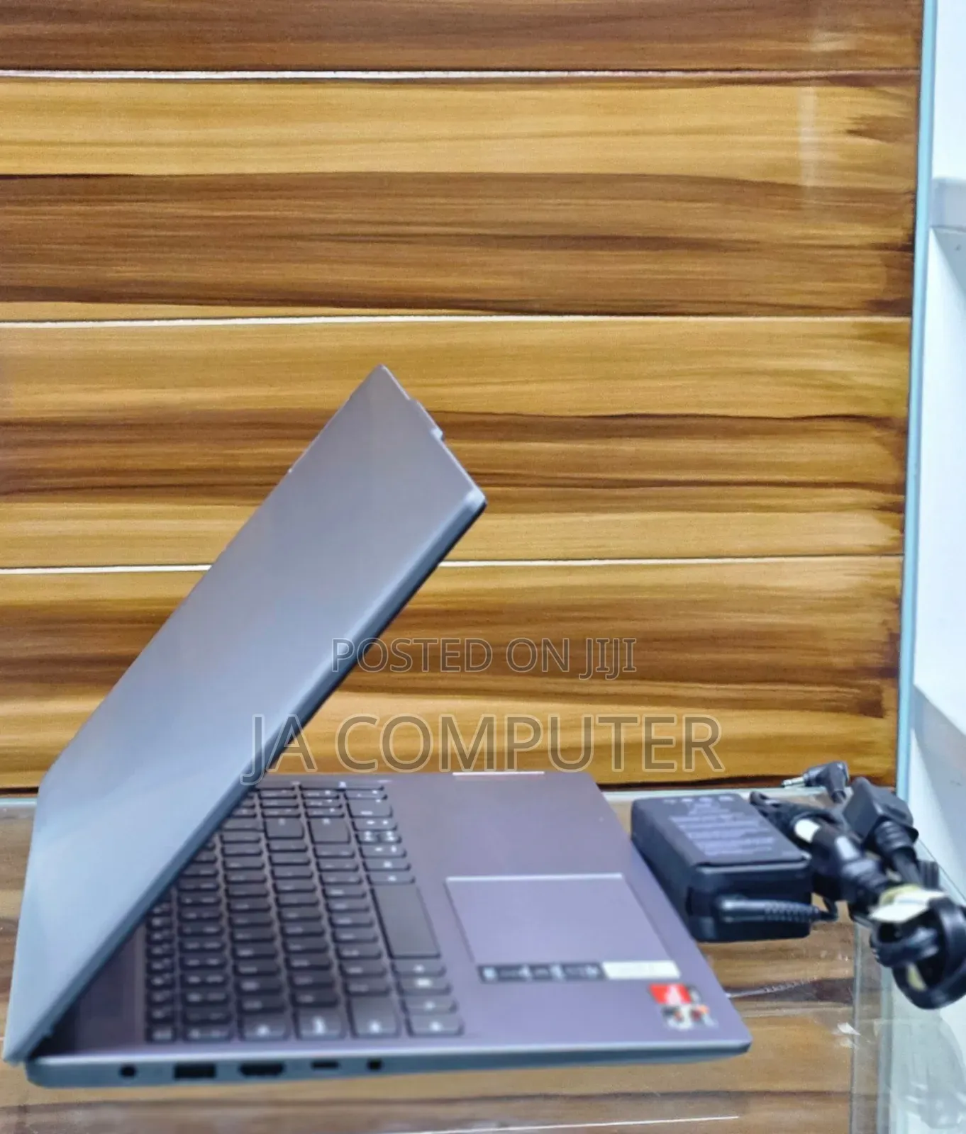 New Laptop Lenovo Ideapad 3 16GB AMD Ryzen 7 SSD 512GB