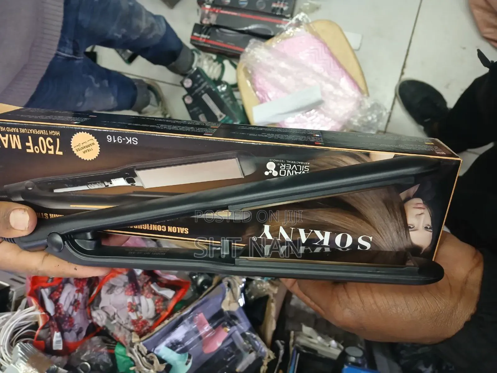 Hair Straightner and Payistra