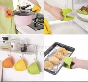 Photo - Silicon Heat Resistant Hand Clip