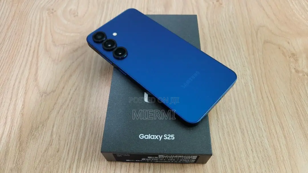 New Samsung Galaxy S25 256 GB