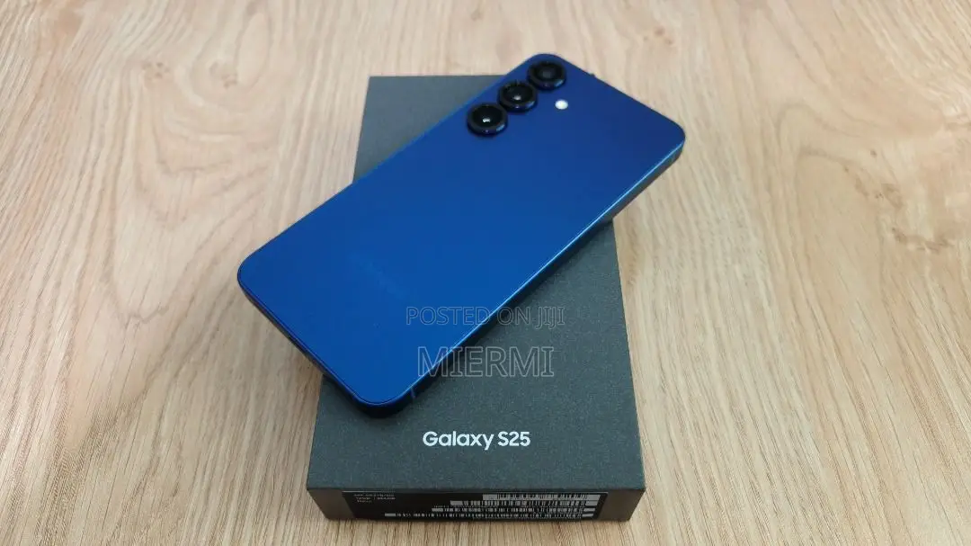 New Samsung Galaxy S25 256 GB
