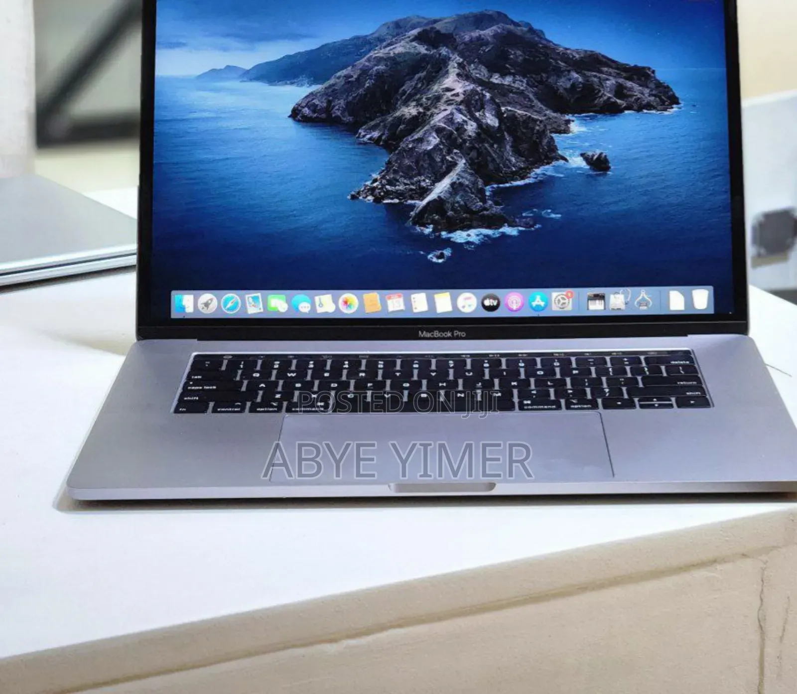 New Laptop Apple MacBook Pro 2019 32GB Intel Core I9 SSD 2T
