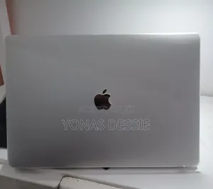 New Laptop Apple MacBook Pro 2018 32GB Intel Core I9 SSD 1T