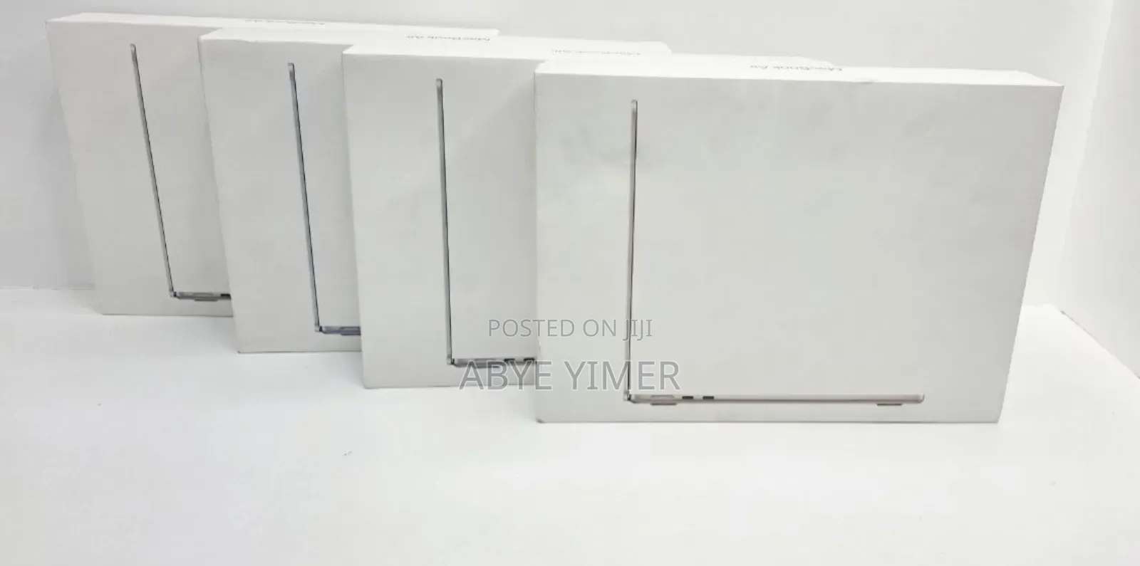 New Apple MacBook Air 2025 M4 13-Inch 16GB Intel Core M SSD 256GB