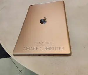 Photo - New Apple iPad 10.2 (2019) 128 GB Silver