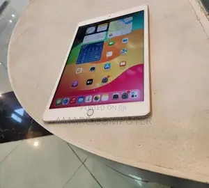 New Apple iPad 10.2 (2019) 128 GB Silver