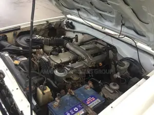 Toyota Land Cruiser 2008 White