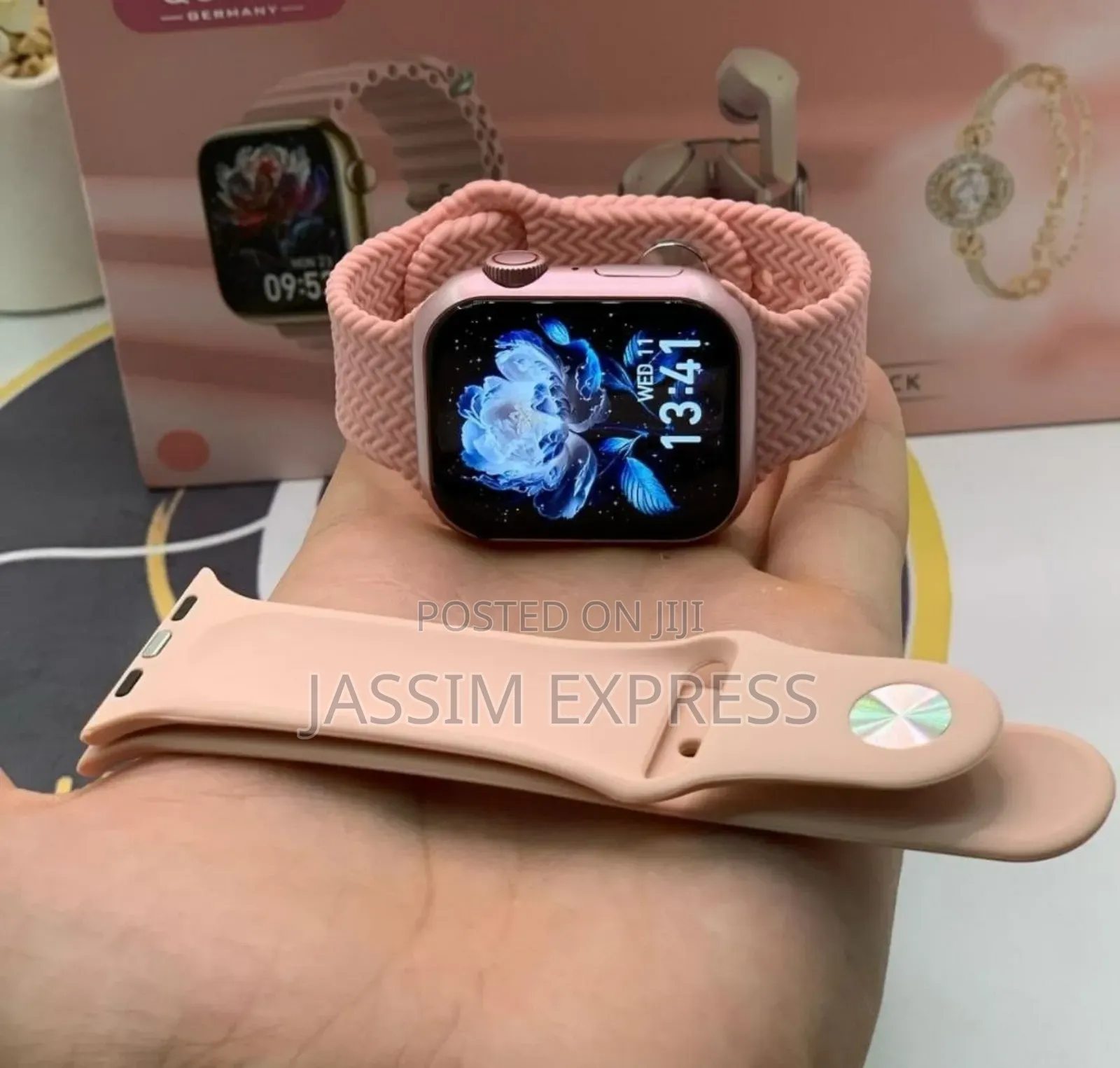 German Brand ስማርት ሰዓት With Airpods and Bracelet and Extra Straps