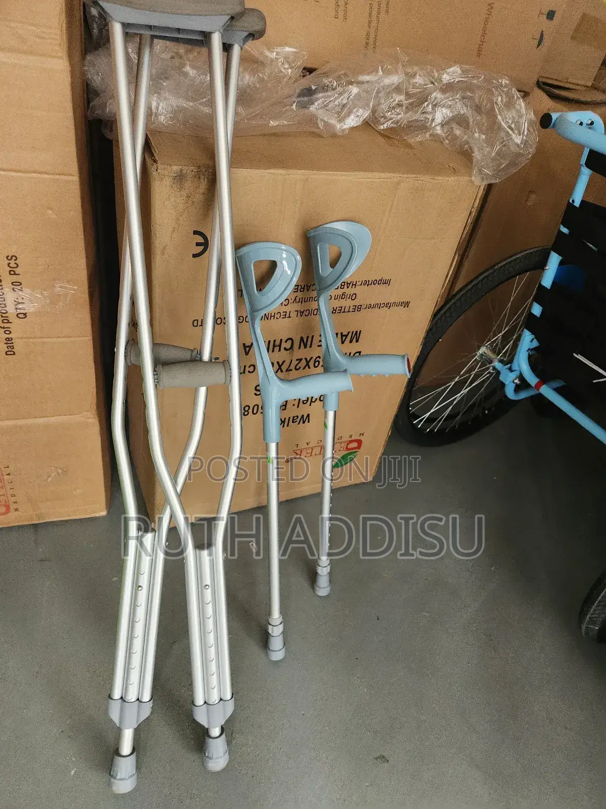 Axillary Bilateral Crutches座談axillary Crutches吞下axillary Crutches New