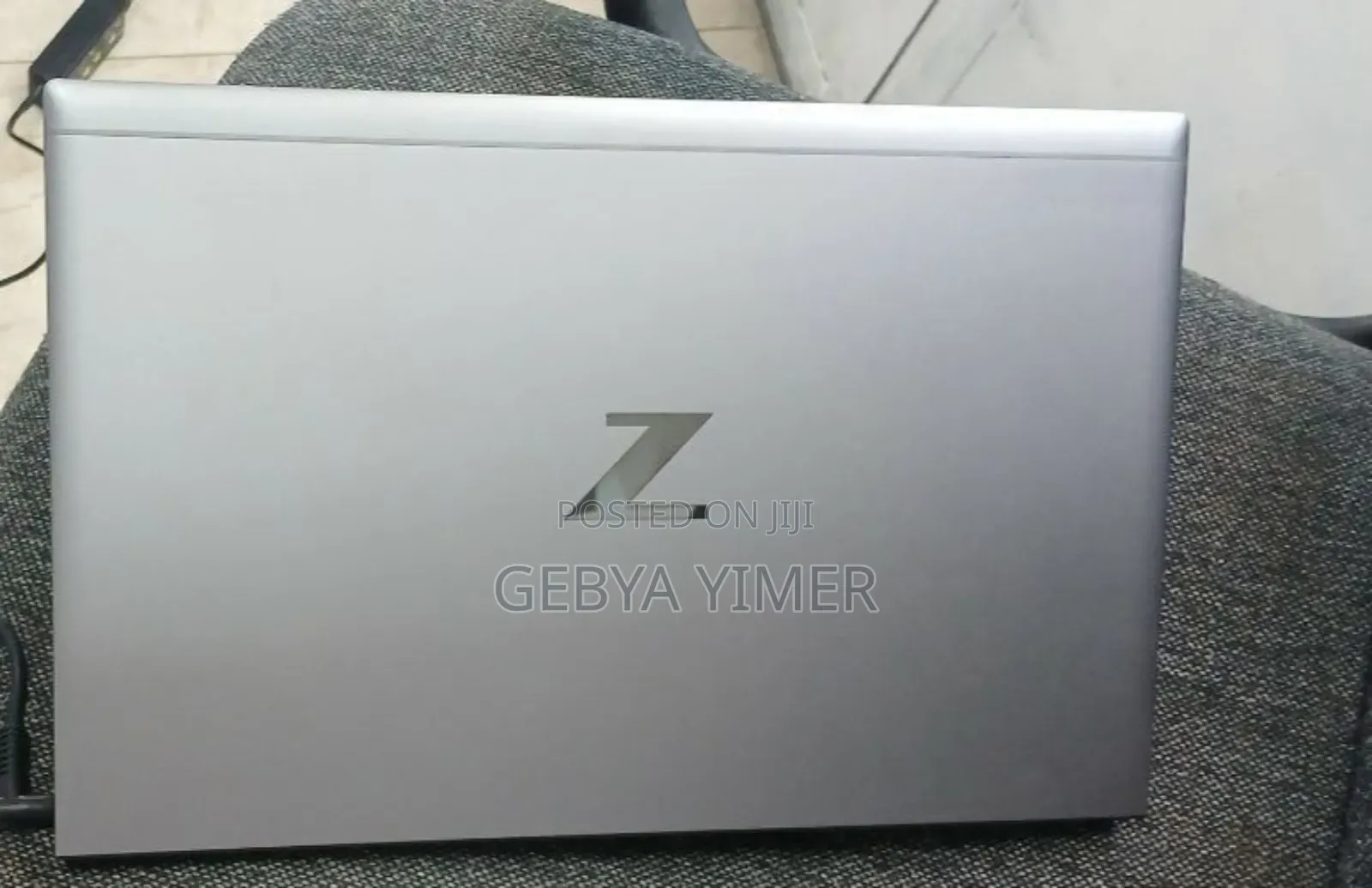 New Laptop HP ZBook Firefly G8 16GB Intel Core I7 SSD 512GB