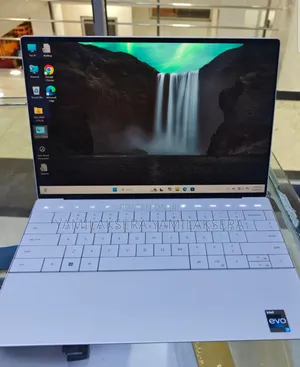 New Laptop Dell XPS 13 9320 16GB Intel Core I7 SSD 512GB