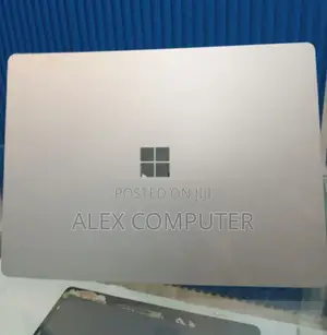 New Laptop Microsoft Surface Laptop 4 16GB Intel Core I7 SSD 512GB
