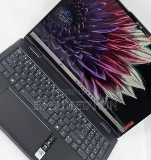 New Laptop Lenovo Yoga 7i 16GB Intel Core Ultra 7 SSD 512GB