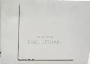 New Laptop Apple MacBook Air 2025 M4 13-Inch 16GB Apple M4 SSD 256GB