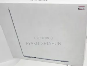 New Laptop Apple MacBook Air 2025 M4 13-Inch 16GB Apple M4 SSD 256GB