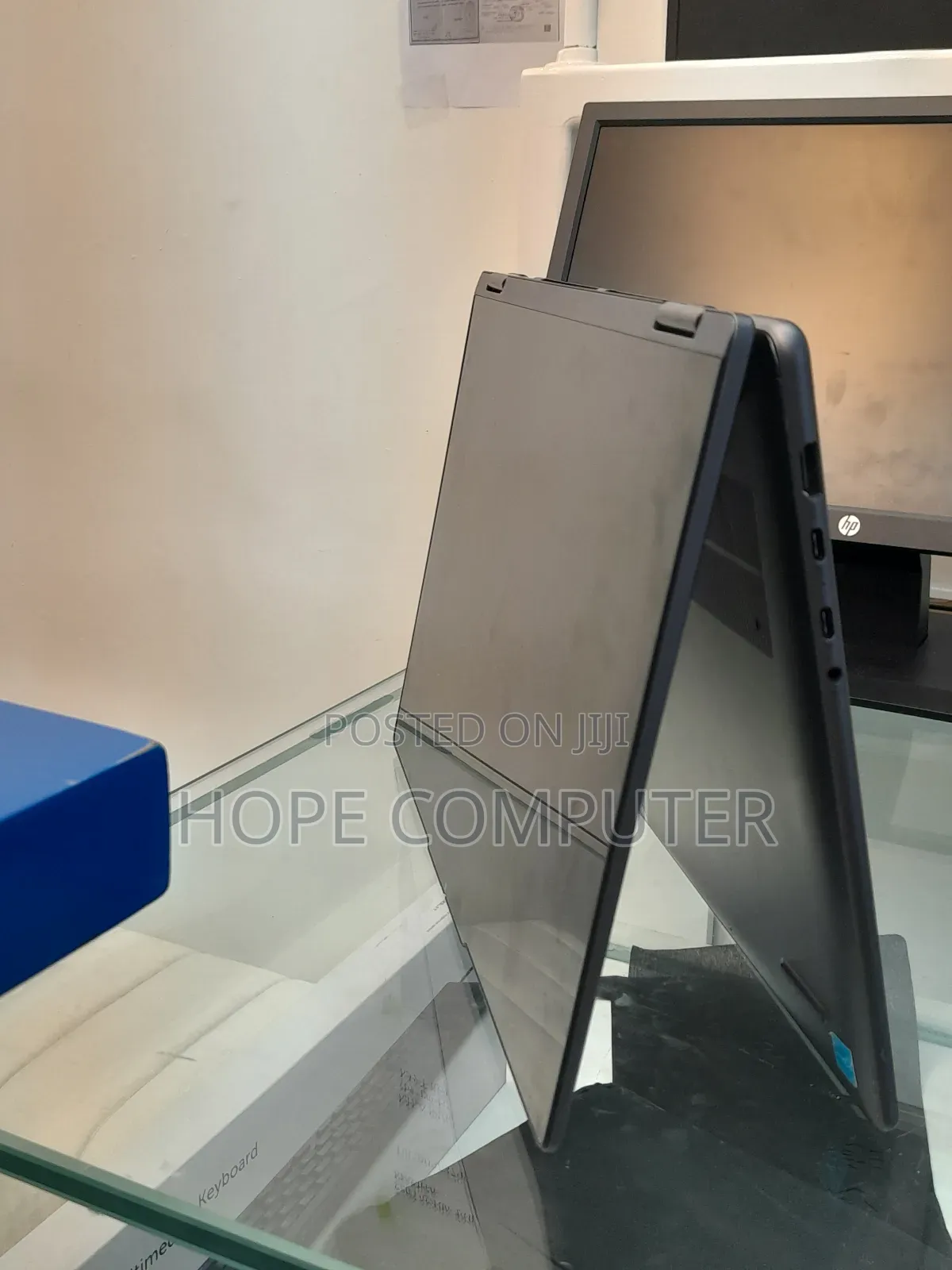 New Laptop Lenovo Yoga 7i 16GB Intel Core I7 SSD 1T