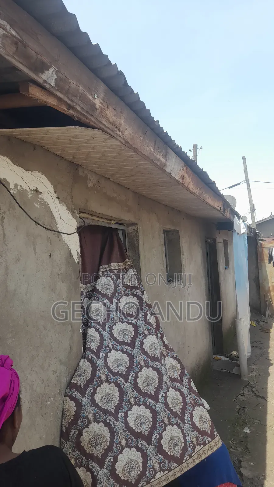 5bdrm House in Akaky Kaliti for sale