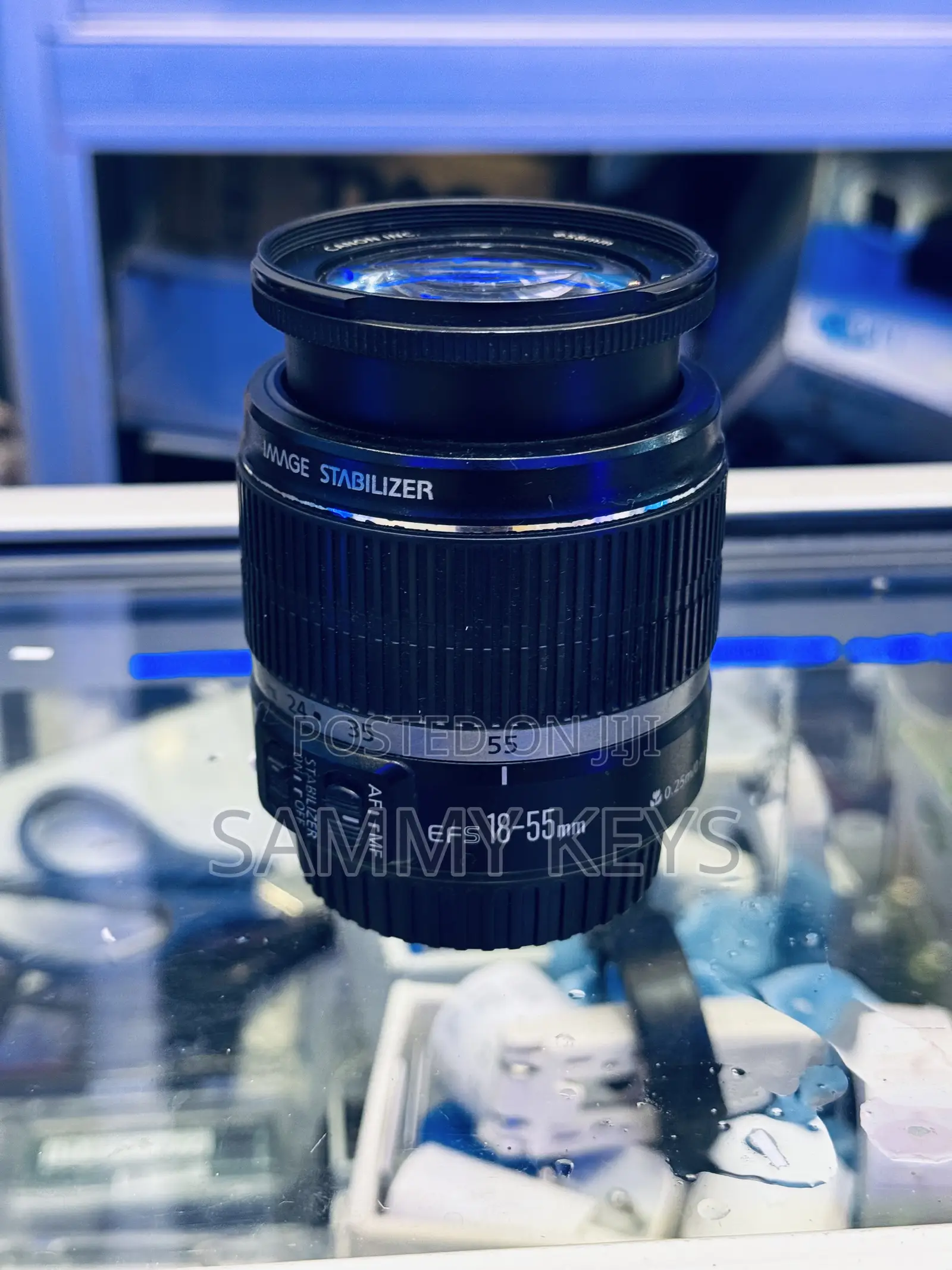 Canon Ef-S 18-55mm F/3.5-5.6 Is Ii Lens.