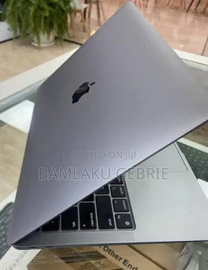 New Laptop Apple MacBook Air 8GB Apple M1 SSD 256GB