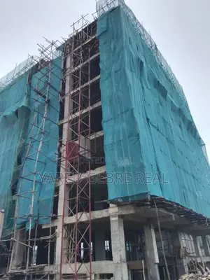 3bdrm Apartment In ሀይራይዝ ሪል እስቴት በአያት, Yeka For Sale