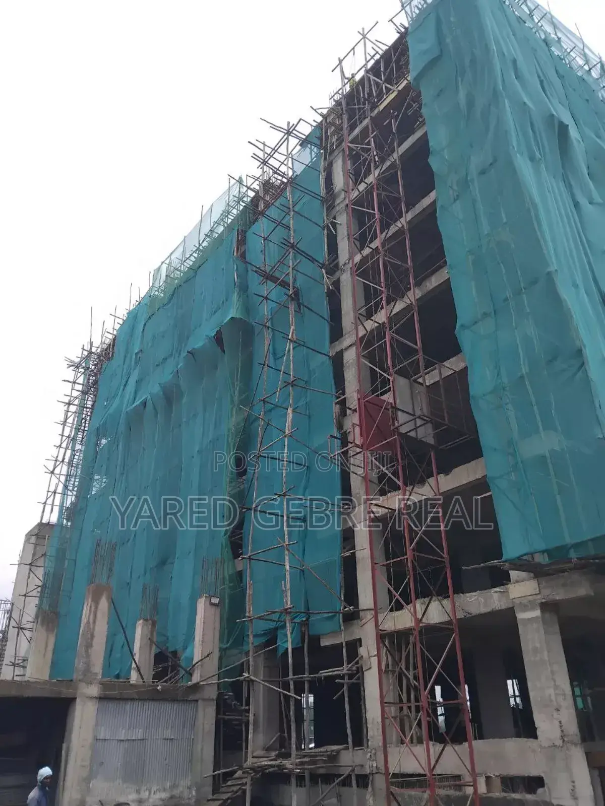 3bdrm Apartment In ሀይራይዝ ሪል እስቴት በአያት, Yeka For Sale