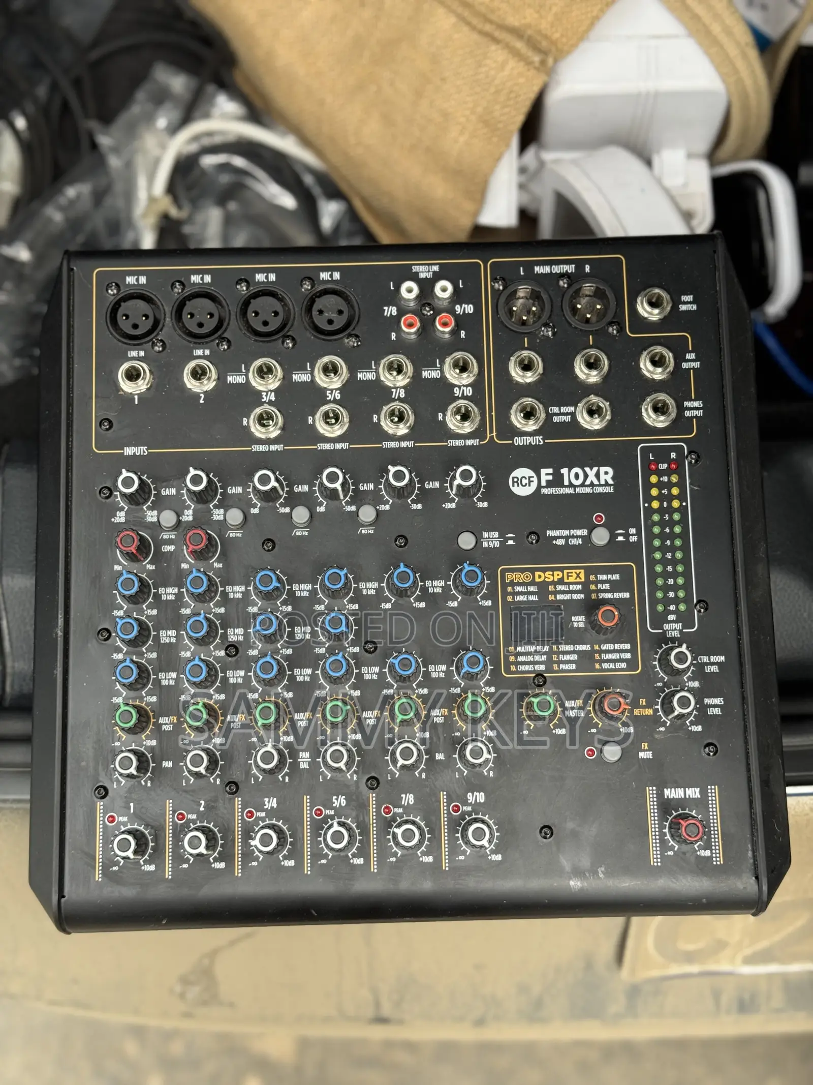 RCF F10xr 10 Channel Professional Mixing Console