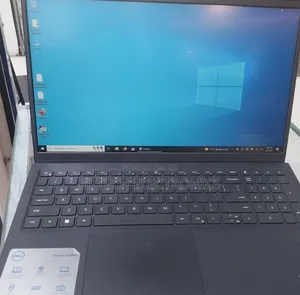 New Laptop Dell Inspiron 15 8GB Intel Core i5 SSD 512GB