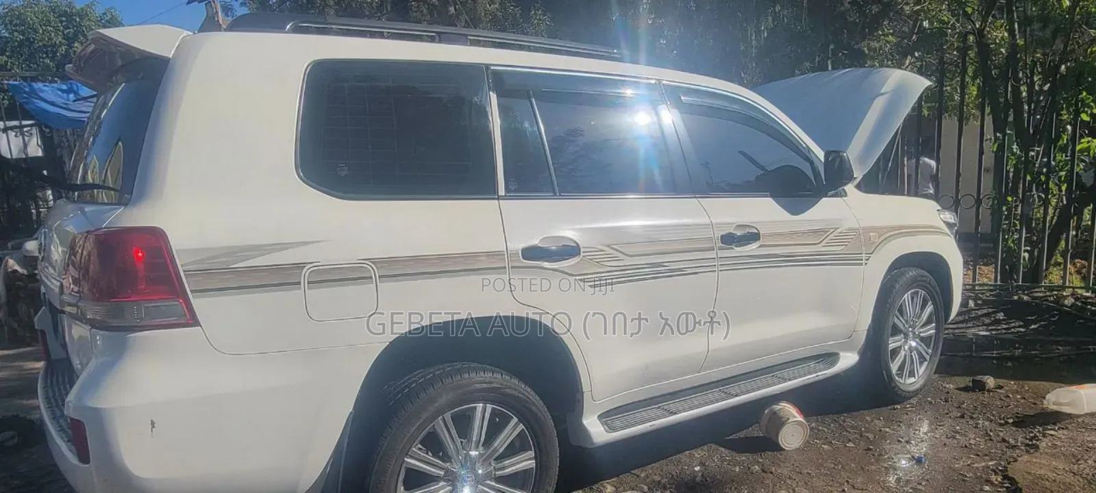 Toyota Land Cruiser 2008 White