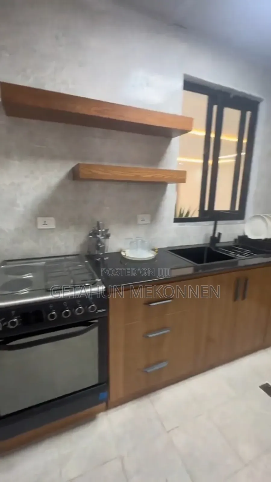 Furnished 1bdrm Apartment in ኦቪድ ሪልስቴት, Bole for sale