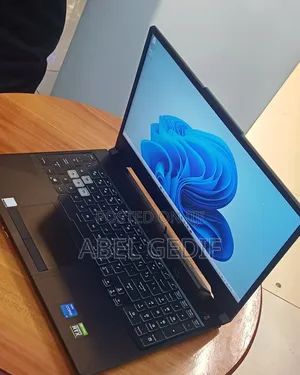 New Laptop Asus TUF Dash F15 16GB Intel Core I7 SSD 1T