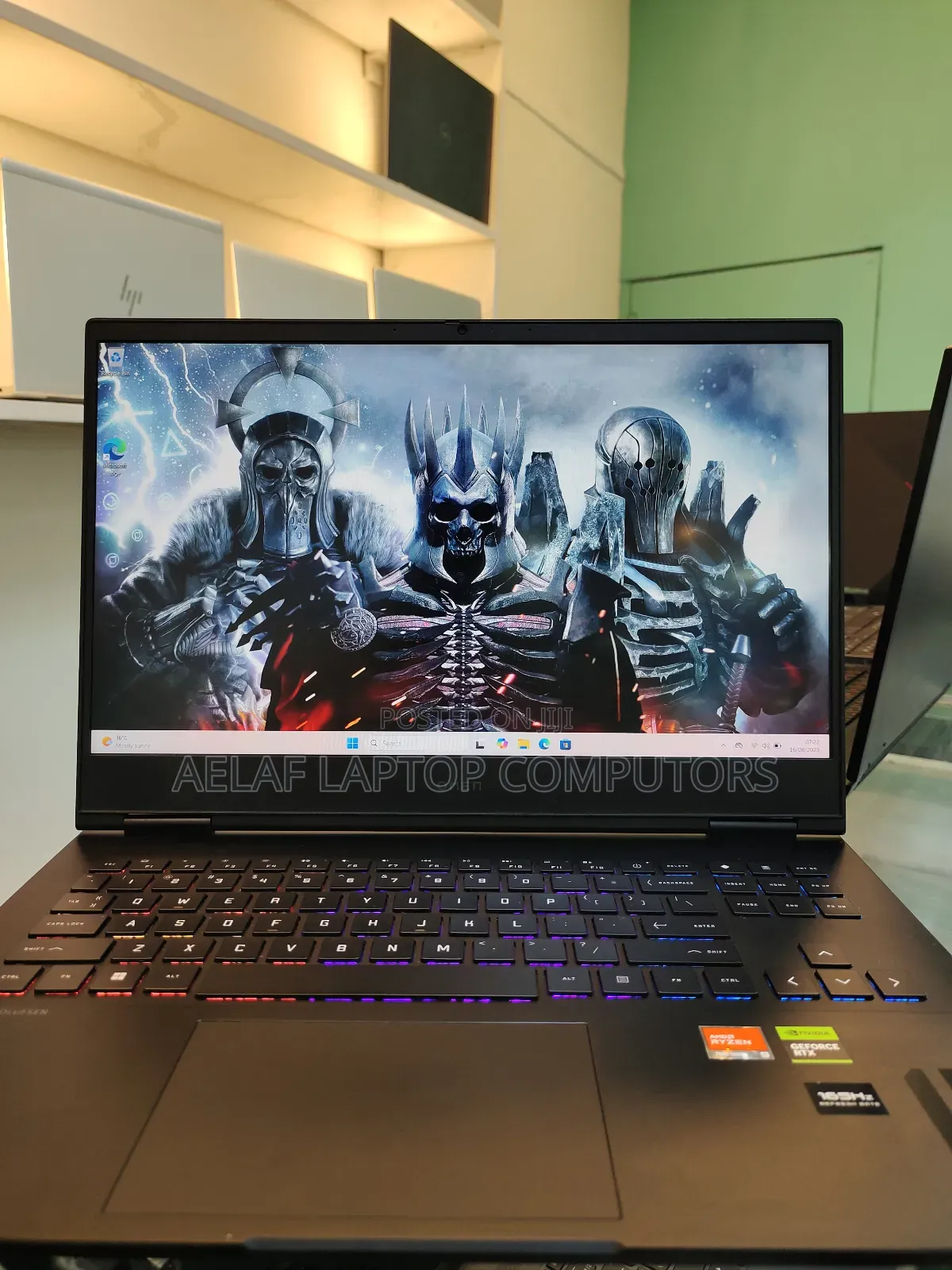 New Laptop HP Omen 16 16GB AMD Ryzen 9 SSD 1T