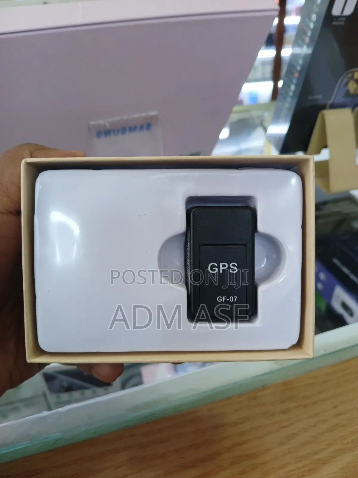 Mini GPS Tracker Gf07