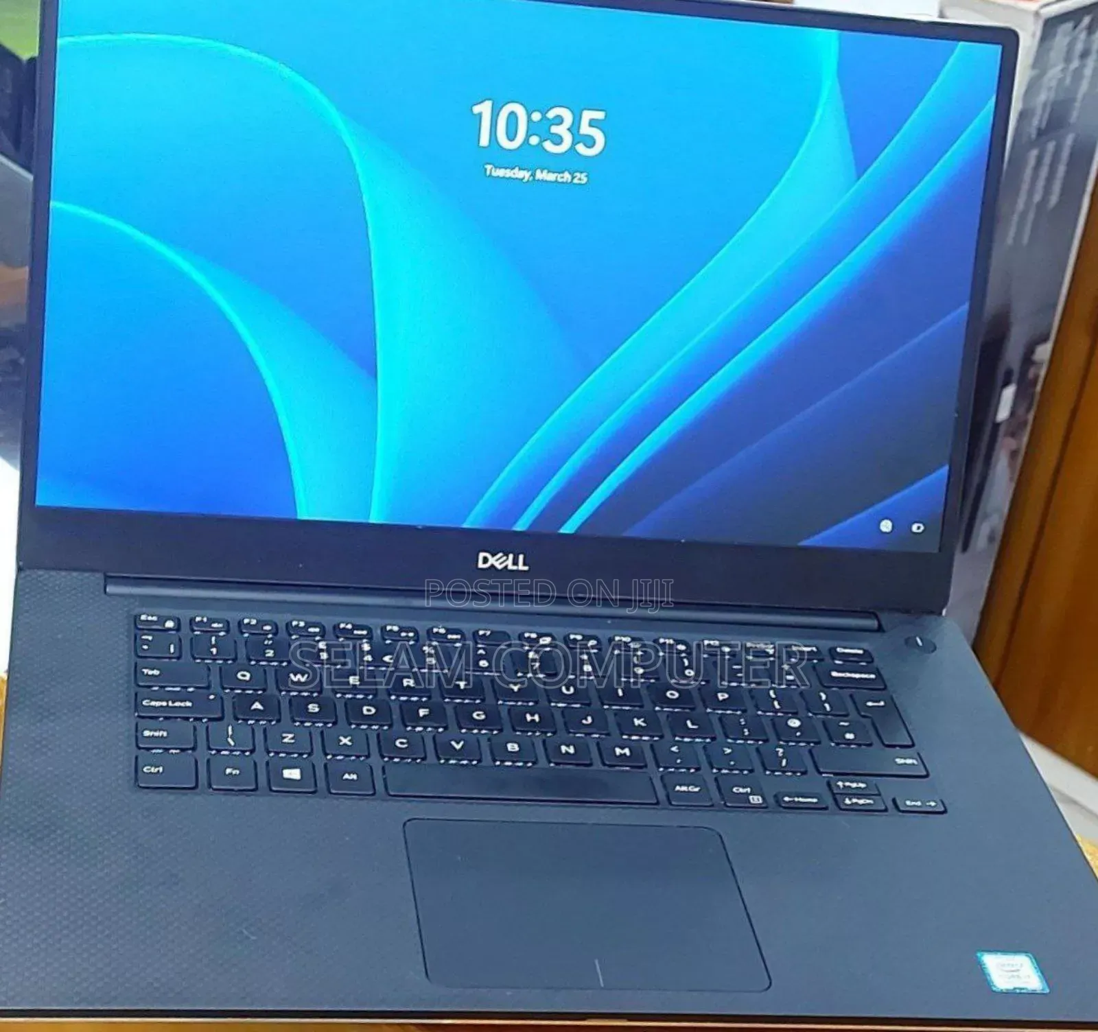 New Laptop Dell Precision 7560 16GB Intel Core I7 SSD 512GB