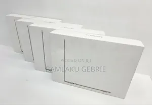 Photo - New Laptop Apple MacBook Air 2025 M4 13-Inch 16GB Apple M4 SSD 256GB