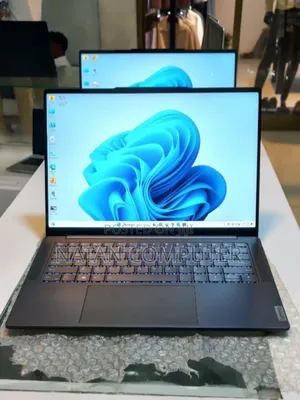 New Laptop Lenovo Yoga 910 32GB Intel Core I7 SSD 1T