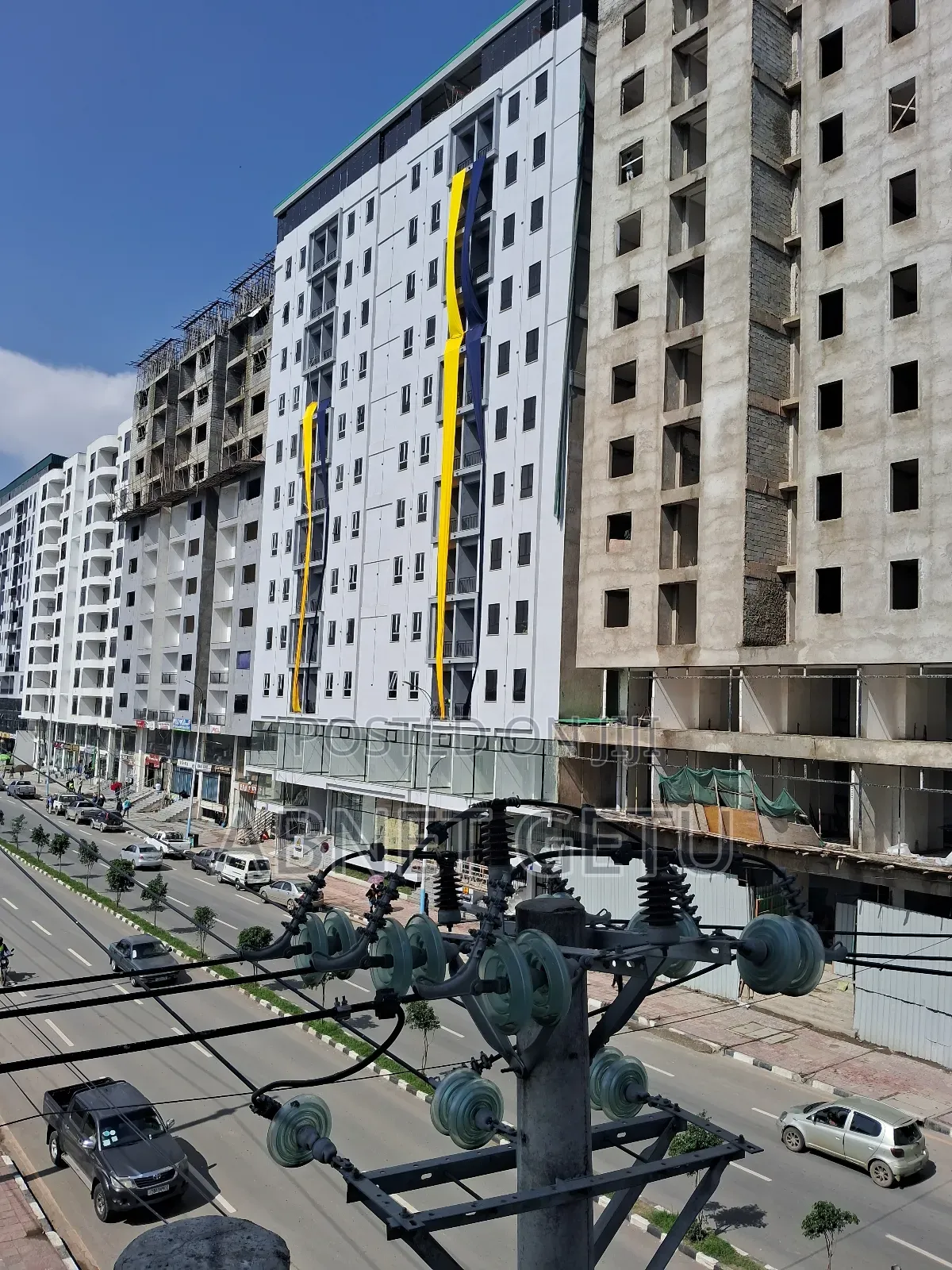 3bdrm Apartment in Jenboro Realestate, Bole for sale