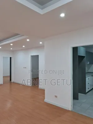 3bdrm Apartment in Jenboro Realestate, Bole for sale