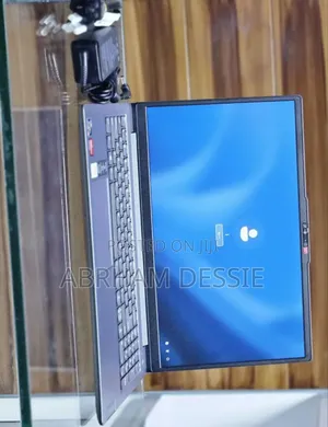 New Laptop Lenovo 16GB AMD Ryzen 7 SSD 512GB