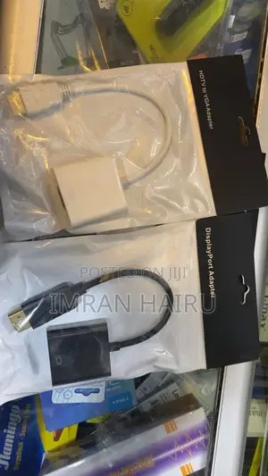 Photo - Displayport HDTV to Vga Adapter – High-Quality Video Converters